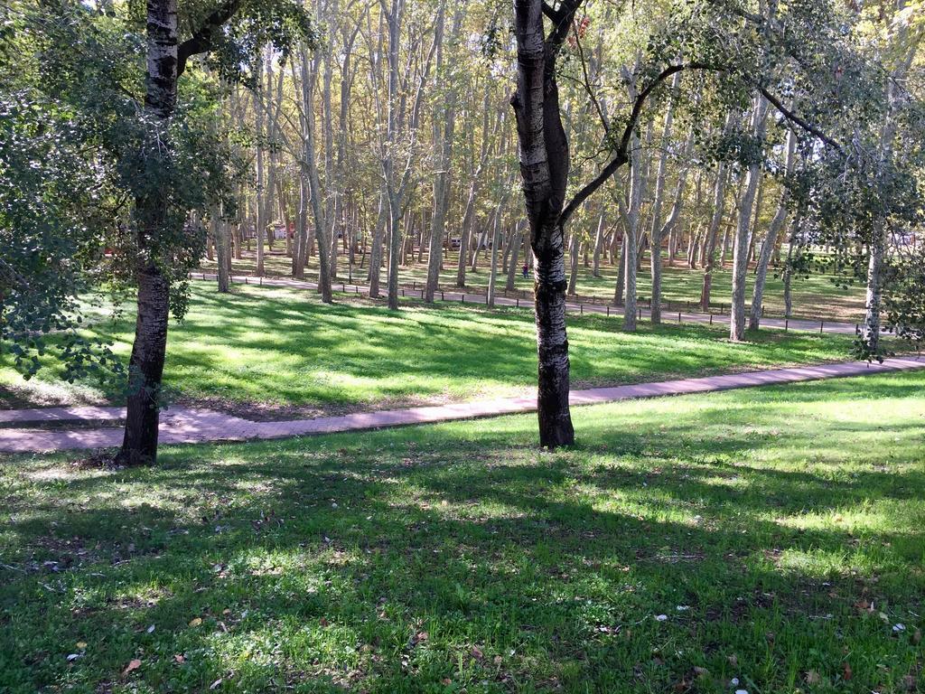 Apartmán Piso Centrico De 100 M2 Girona Exteriér fotografie